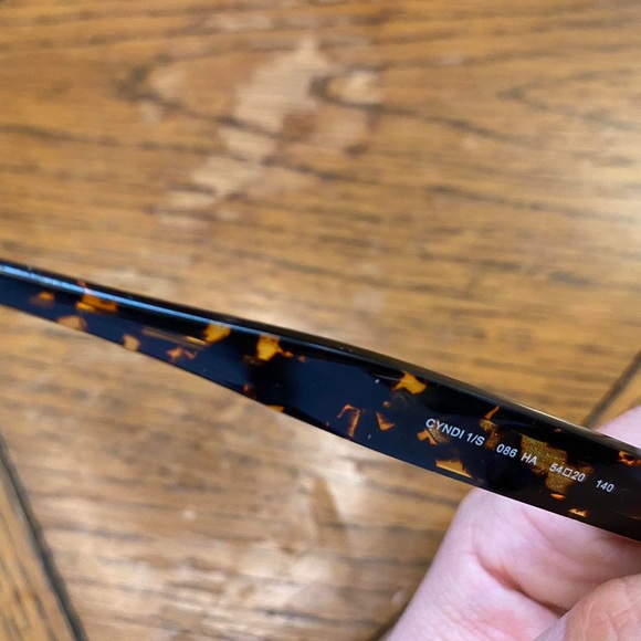 Rebecca Minkoff tortoise sunglasses - Picture 4 of 4